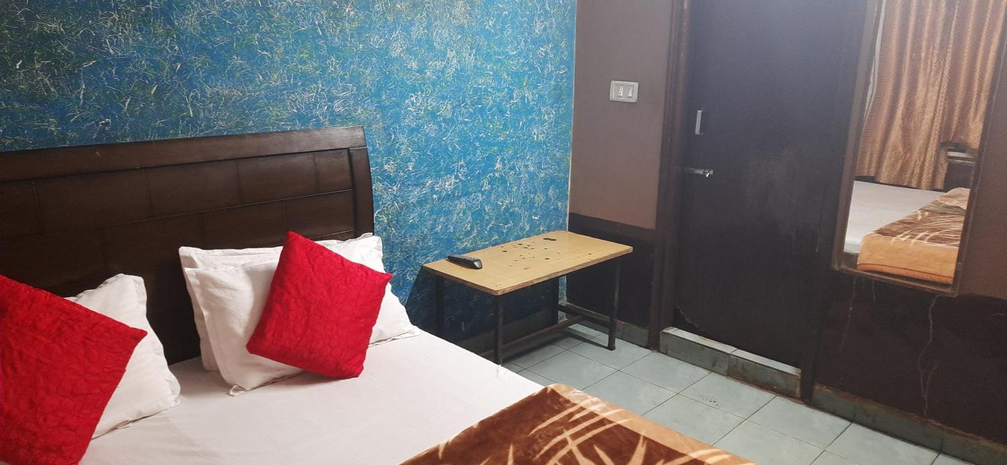 Hotel Golden Height Chandigarh Exterior photo